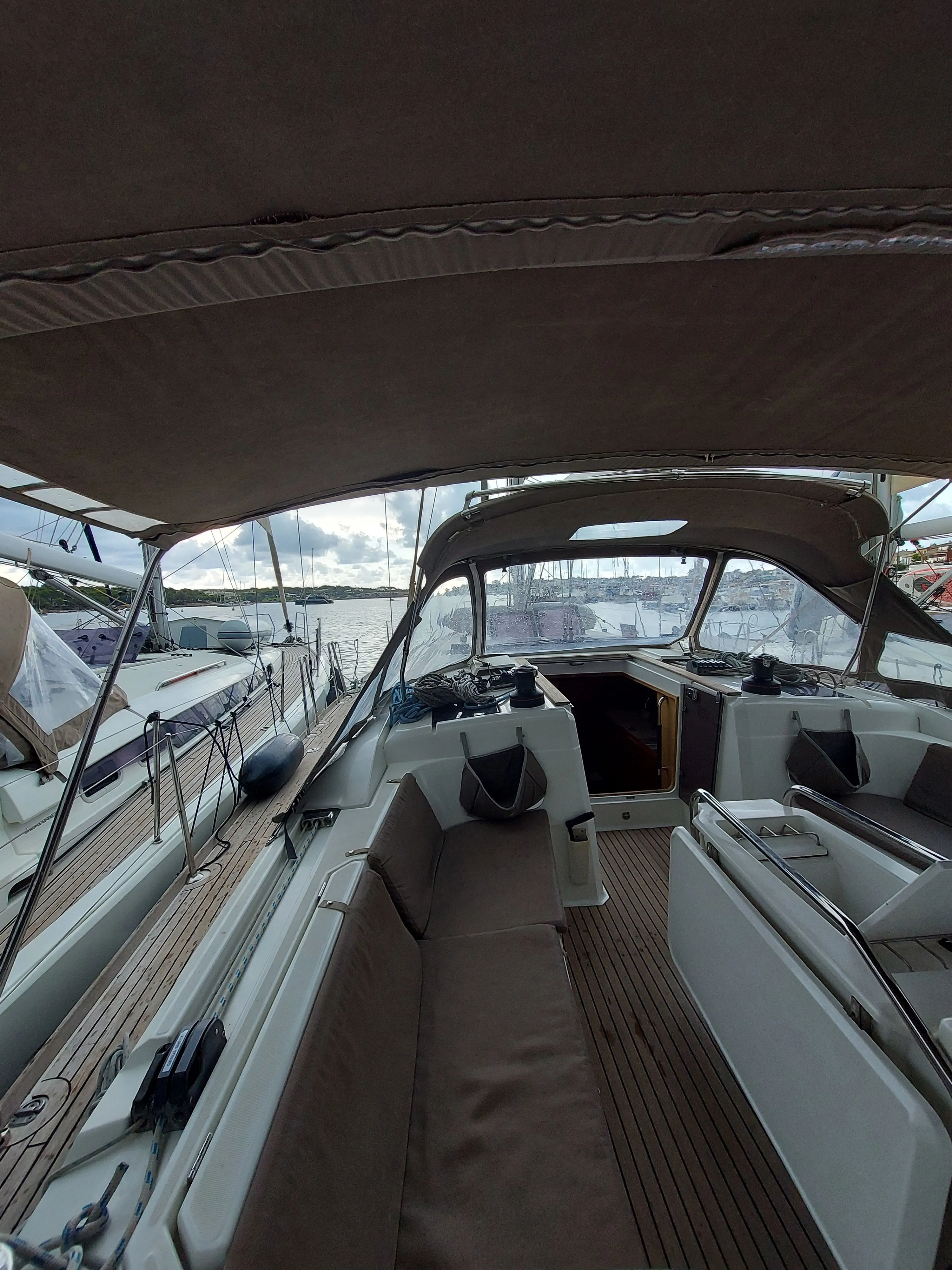 Nomia Mietboot - 5