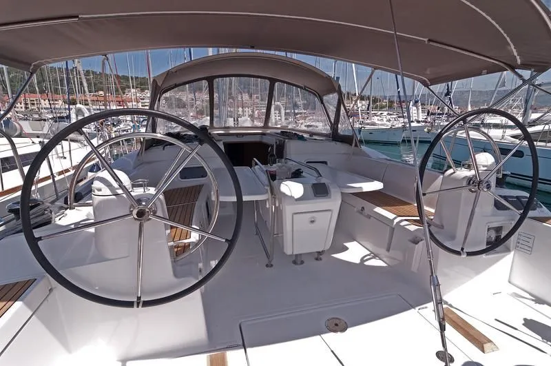 South Kiss Charter Boat - 3