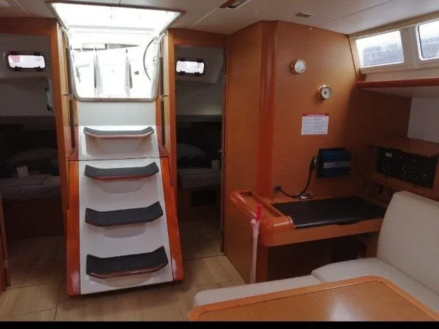 Tintabella Charter Boat - 5