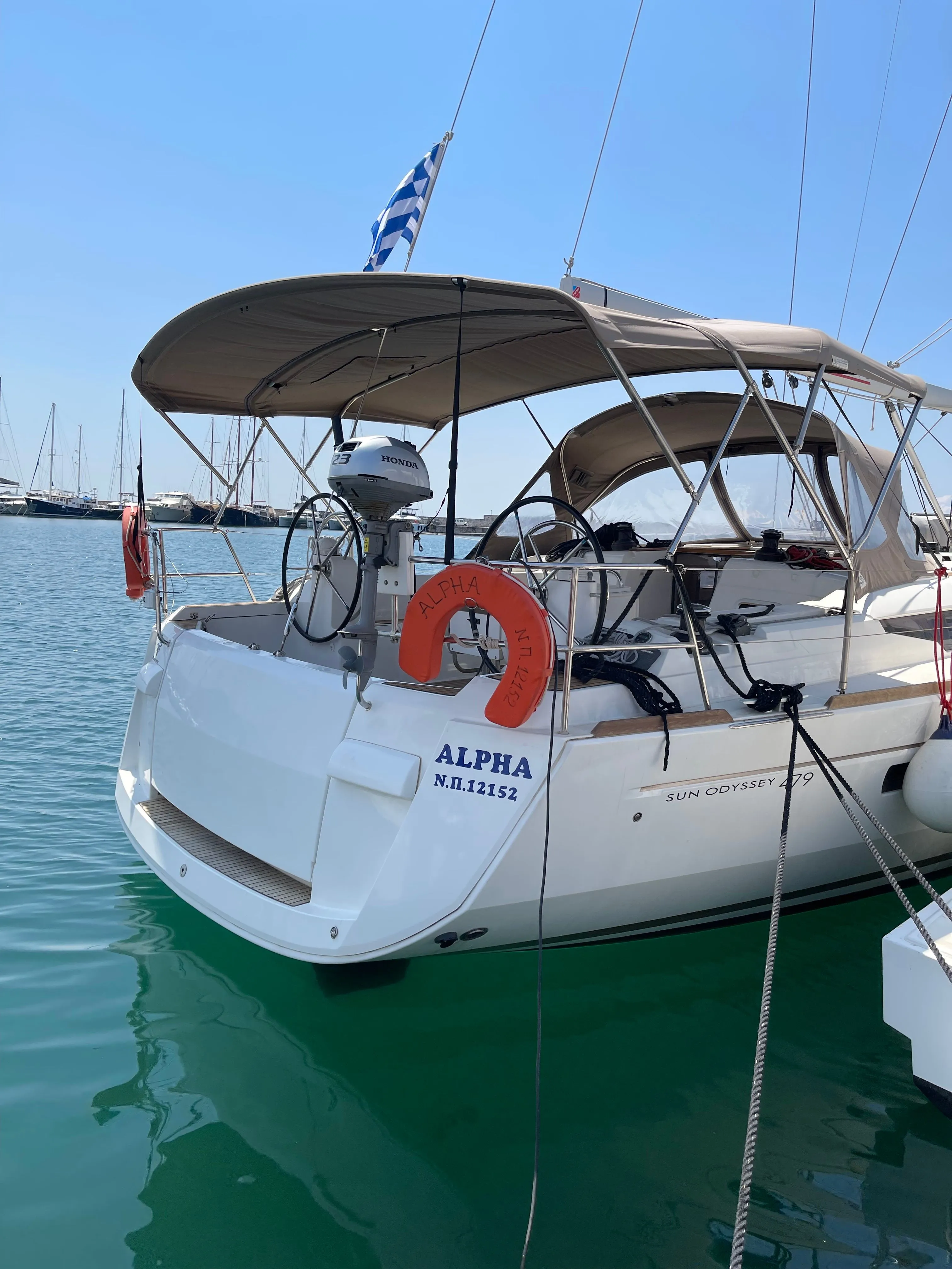 Explore Piso Livadi on a 14.43m Jeanneau Sun Odyssey 479 Sailing Yacht Rental