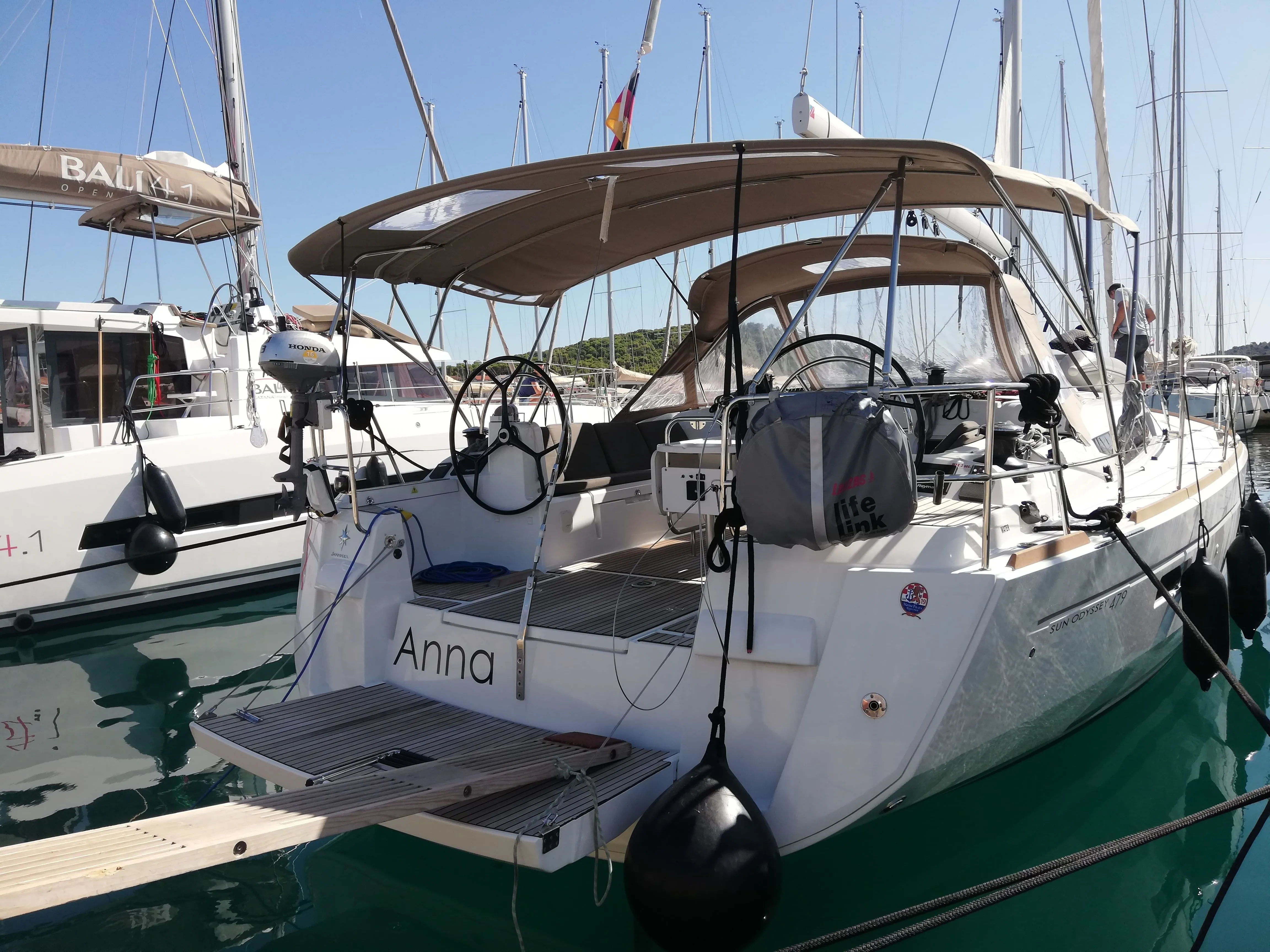 Anna Charterboot - 3