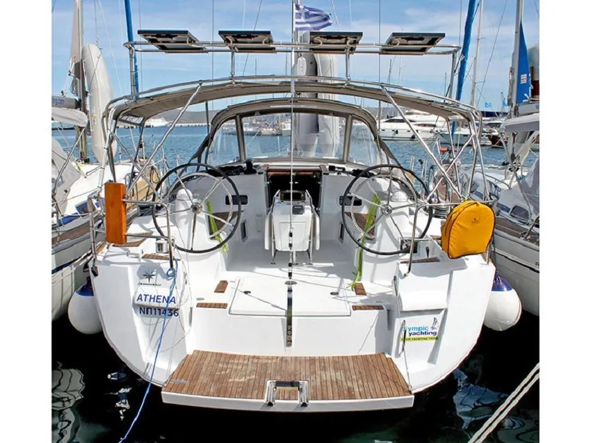 Чартер Athena - 3