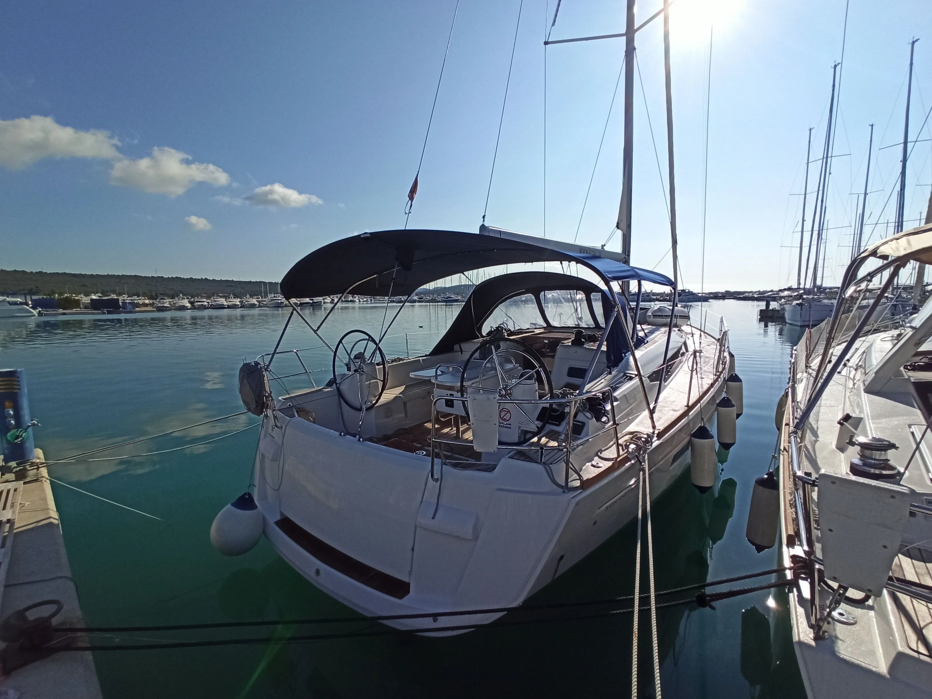 Beluna Charter Boat - 4