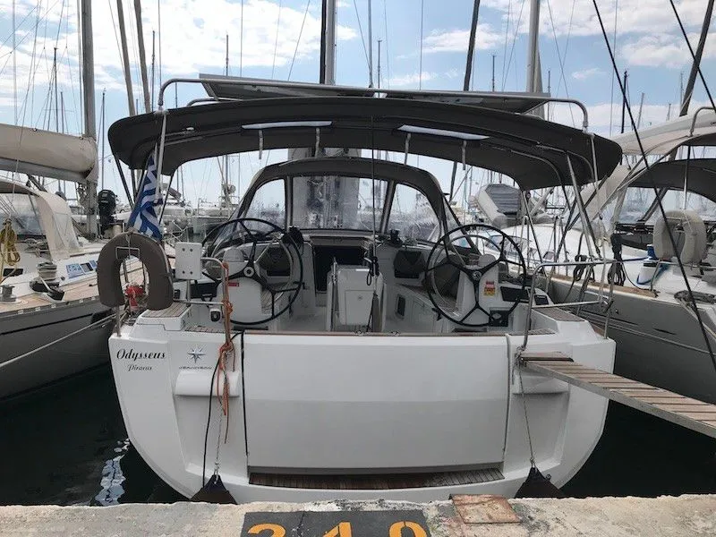 Rent a 14.43m 4 Cabin Sailing Yacht in Mykonos City