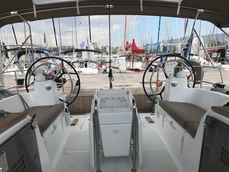 Rent a 14.43m 4 Cabin Sailing Yacht in Mykonos City