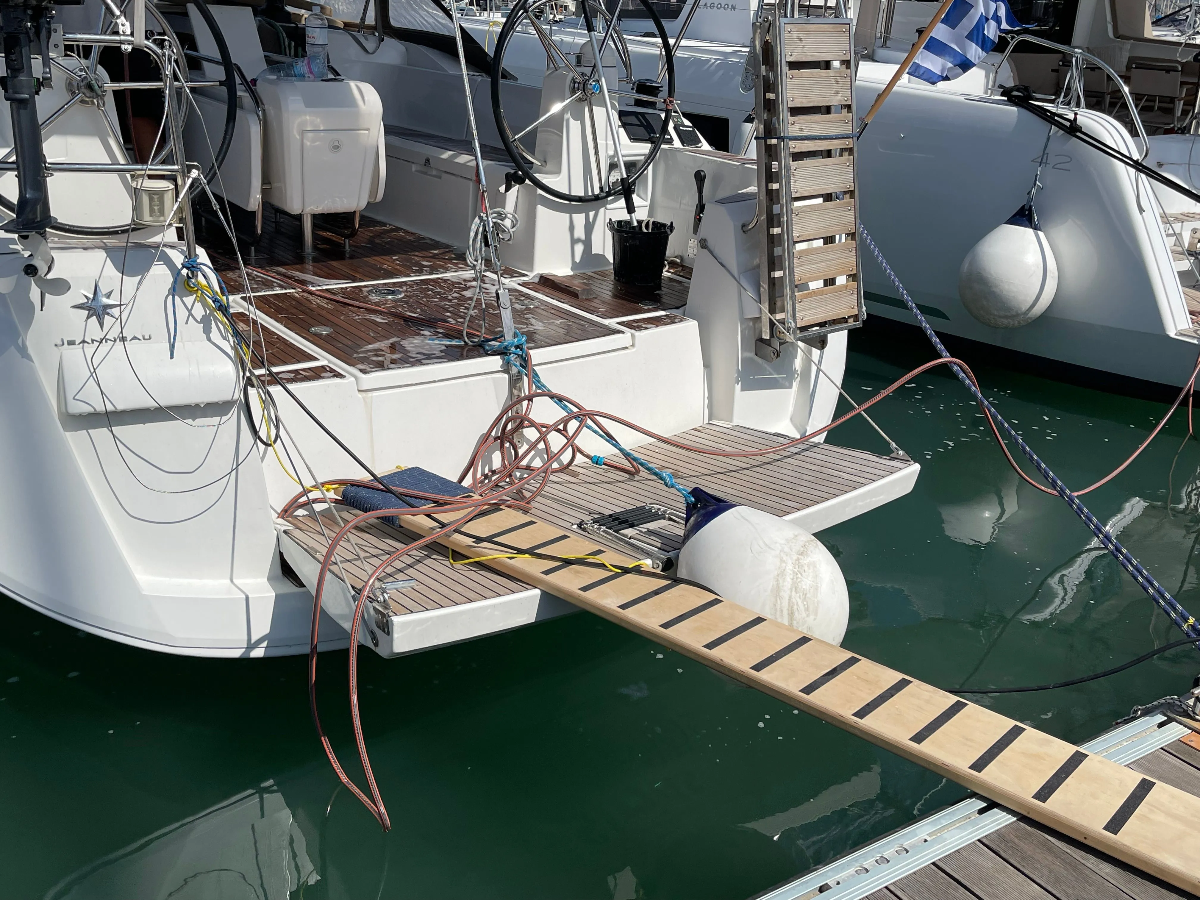 Чартер Sirius - 3