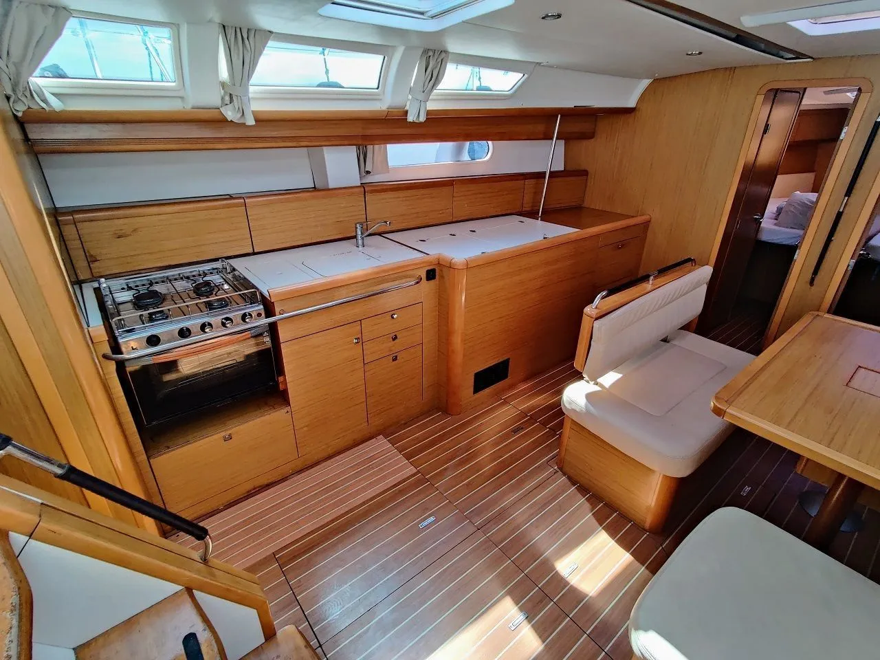 Lady Joanna Charter Boat - 4