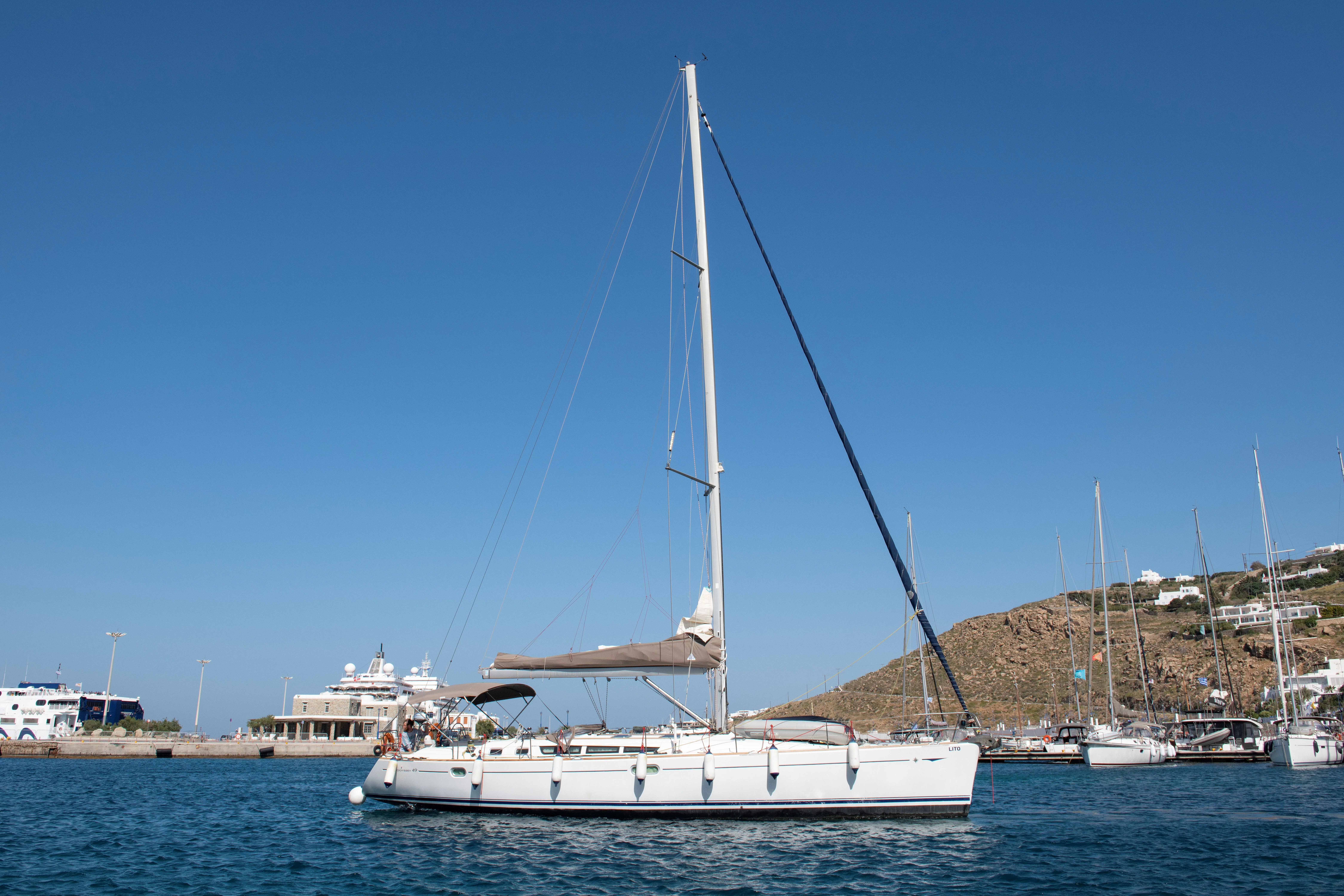 Чартер Lito - 3