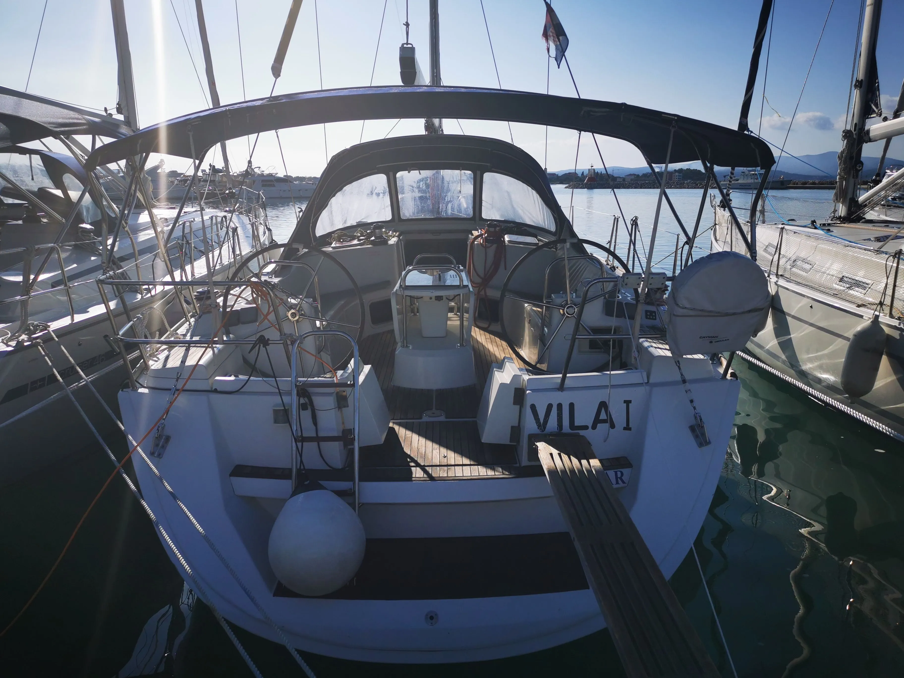Vila 1 Charter Boat - 1