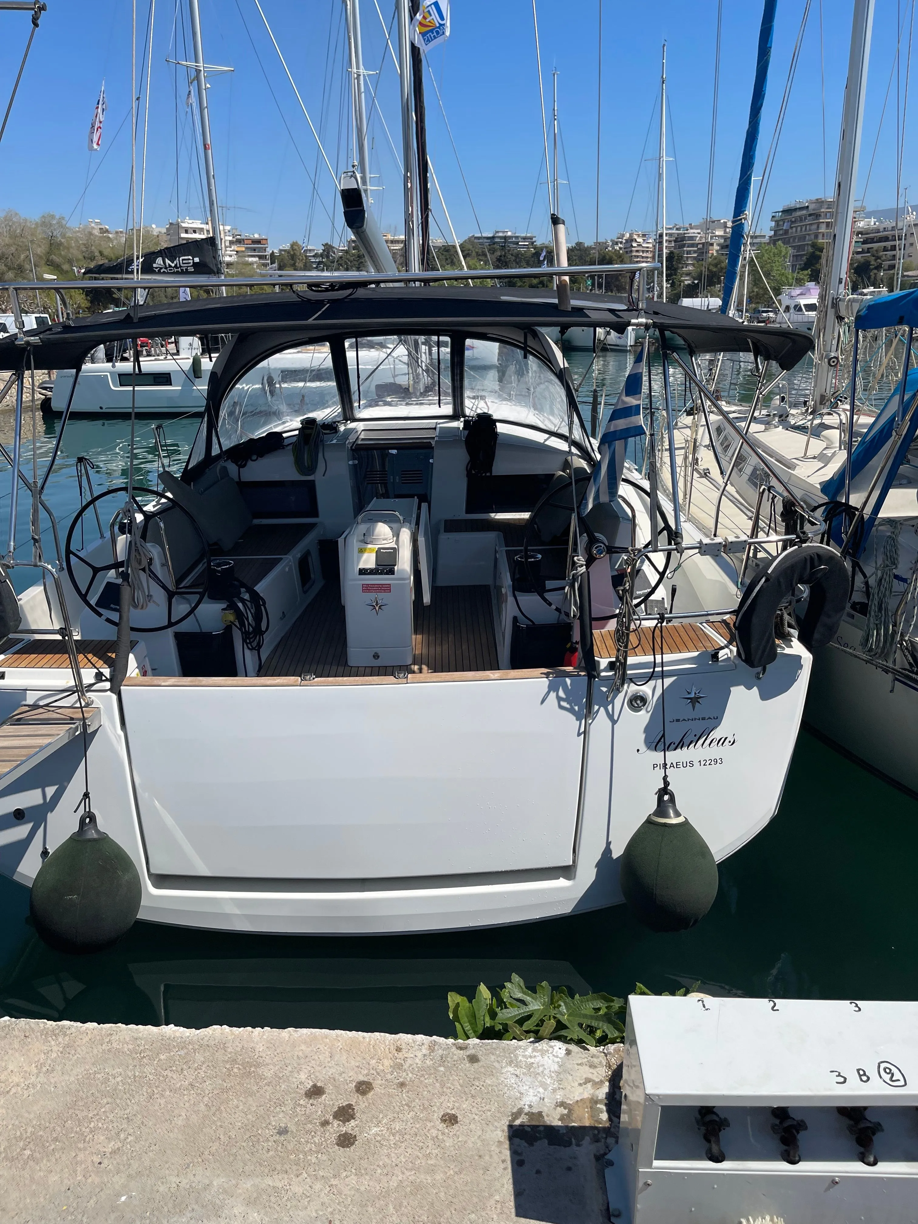 Achilleas Charterboot - 1