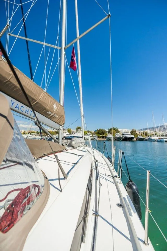 Calma Charter Boat - 4