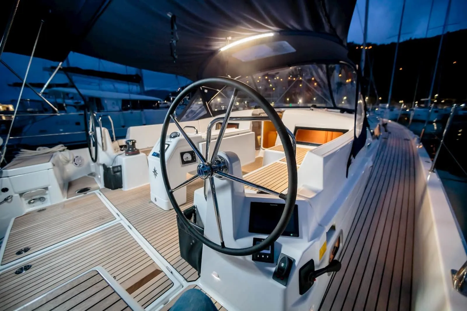 Chaos Charterboot - 5