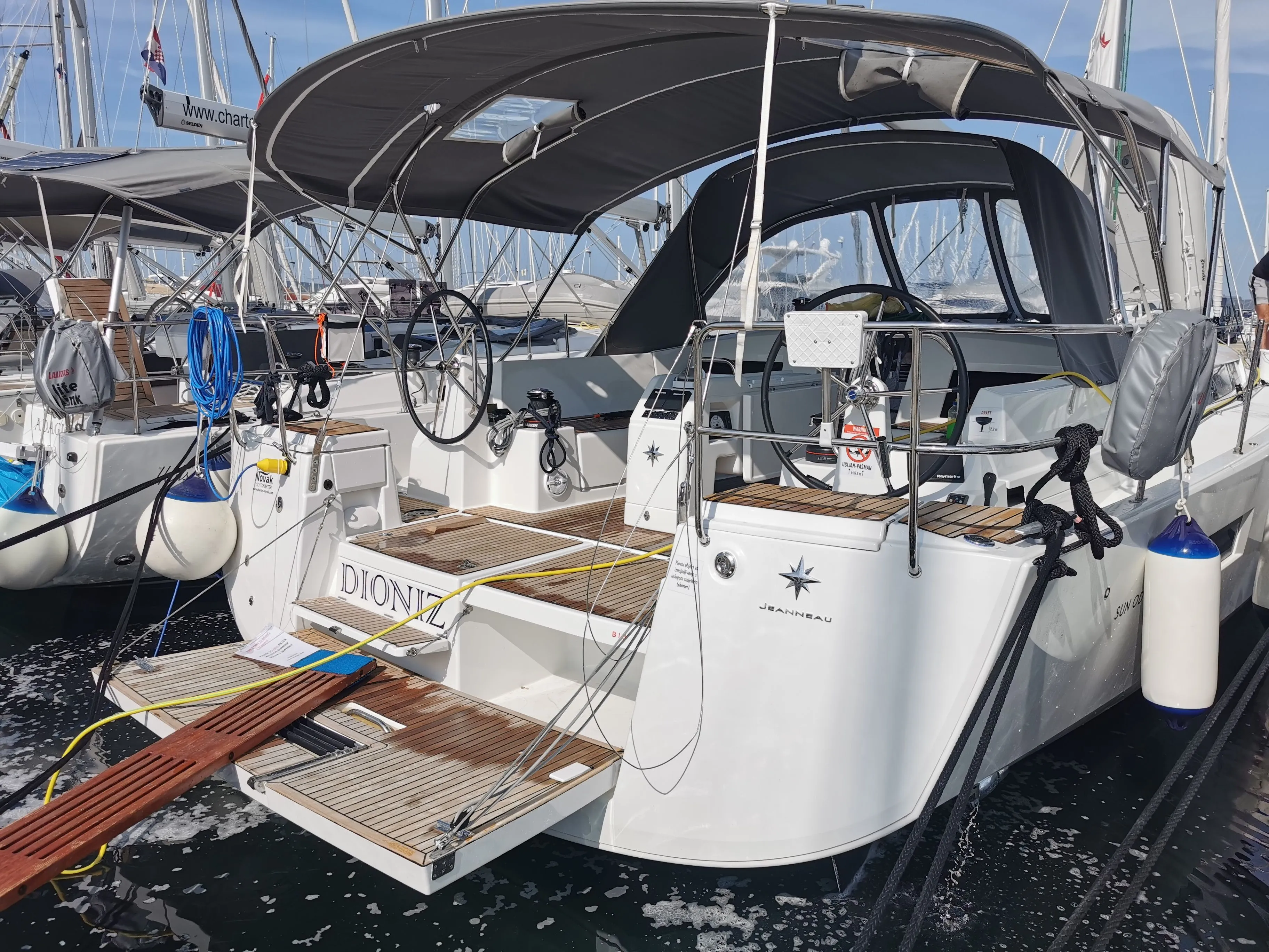 Dioniz Charterboot - 4