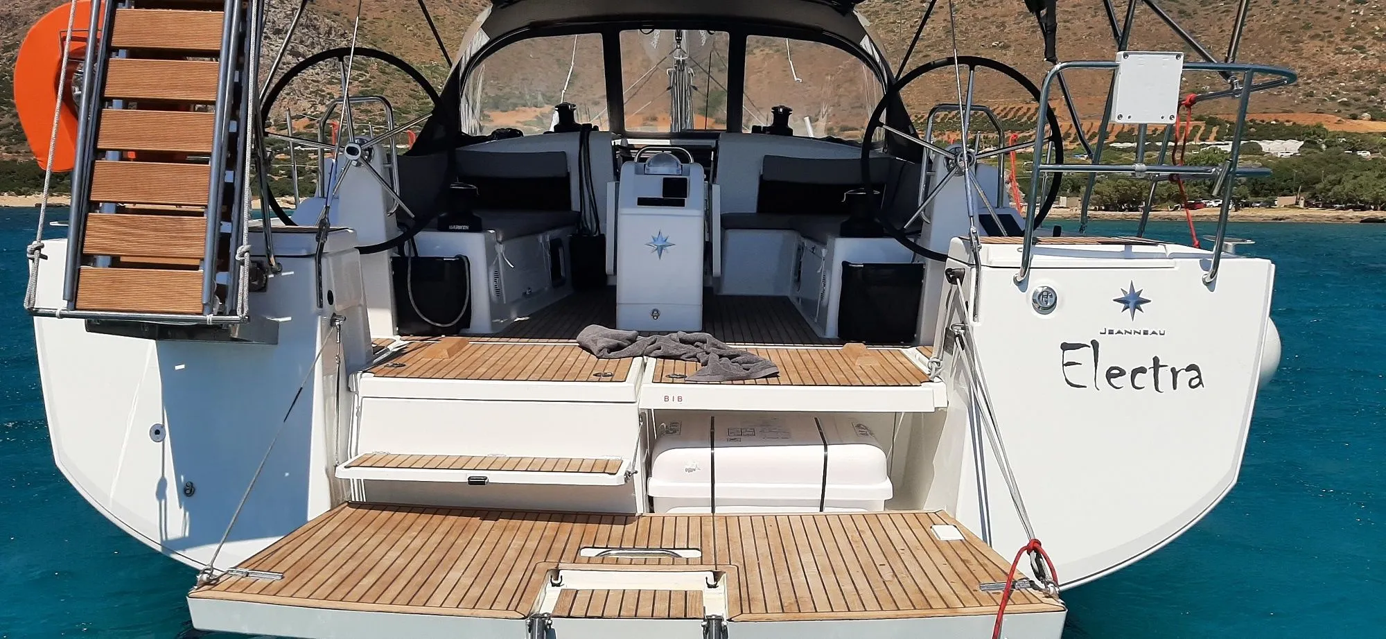 Electra Charter Boat