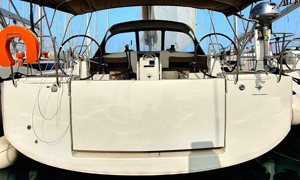 14.42m Zakynthos Town Sailing Yacht Jeanneau Sun Odyssey 490 Hire