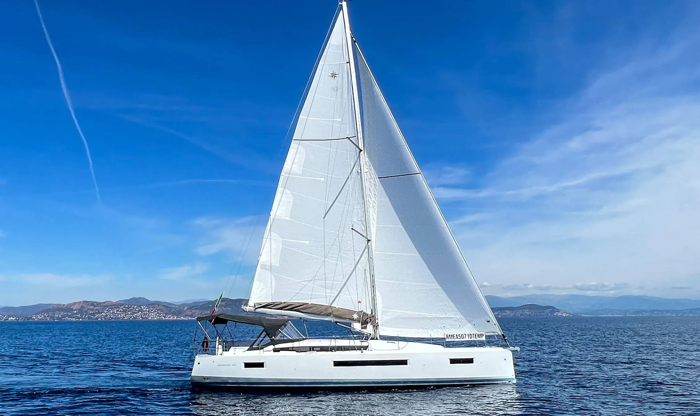 Charter a 14.22m Boat in La Maddalena