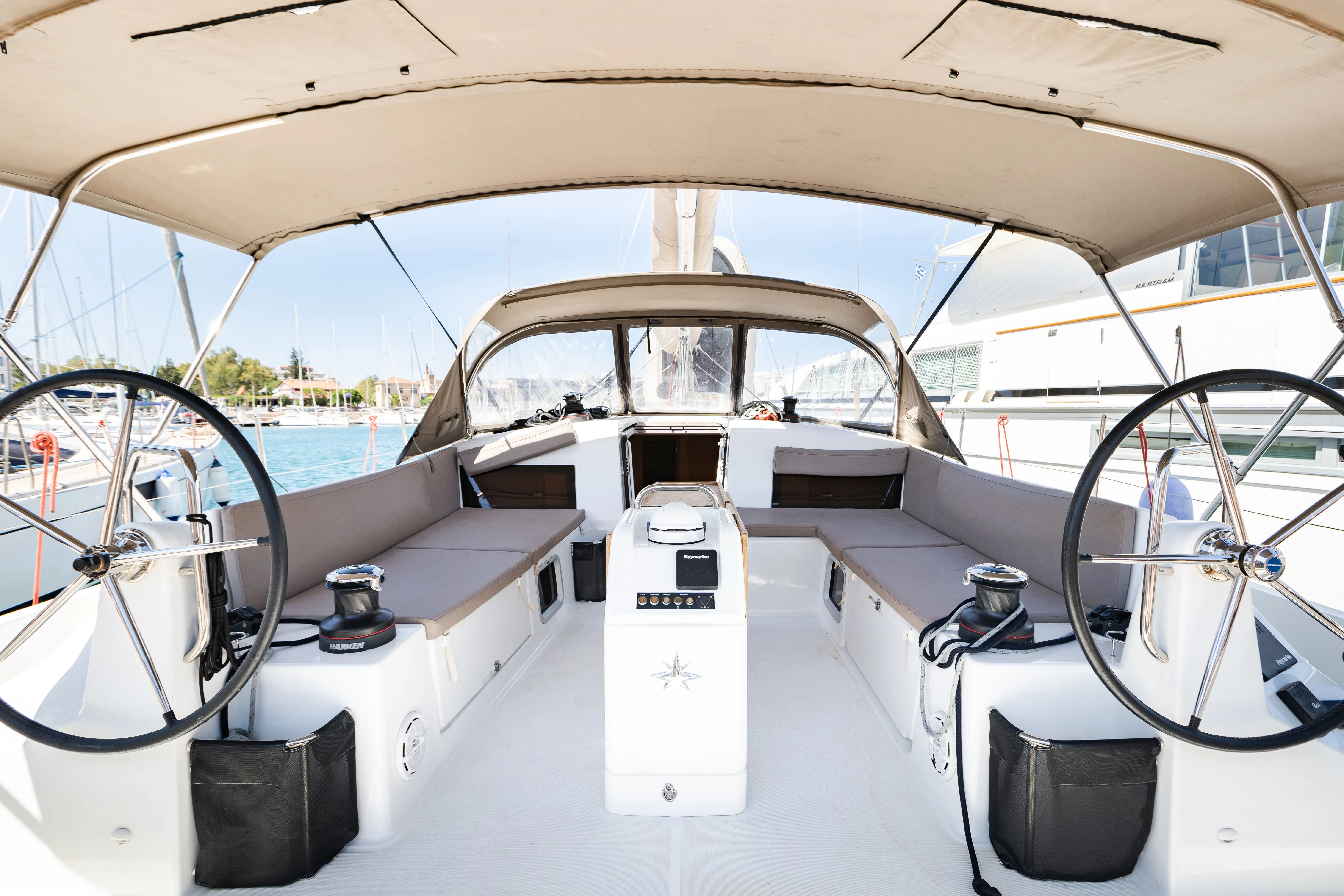 Lara Charter Boat
