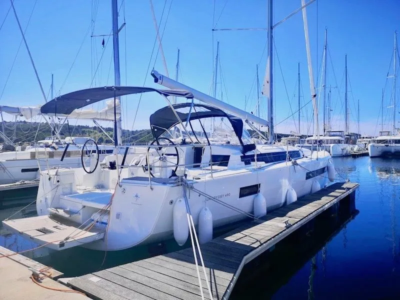 Šibenik 14.8m Yelkenli Yat Kiralık