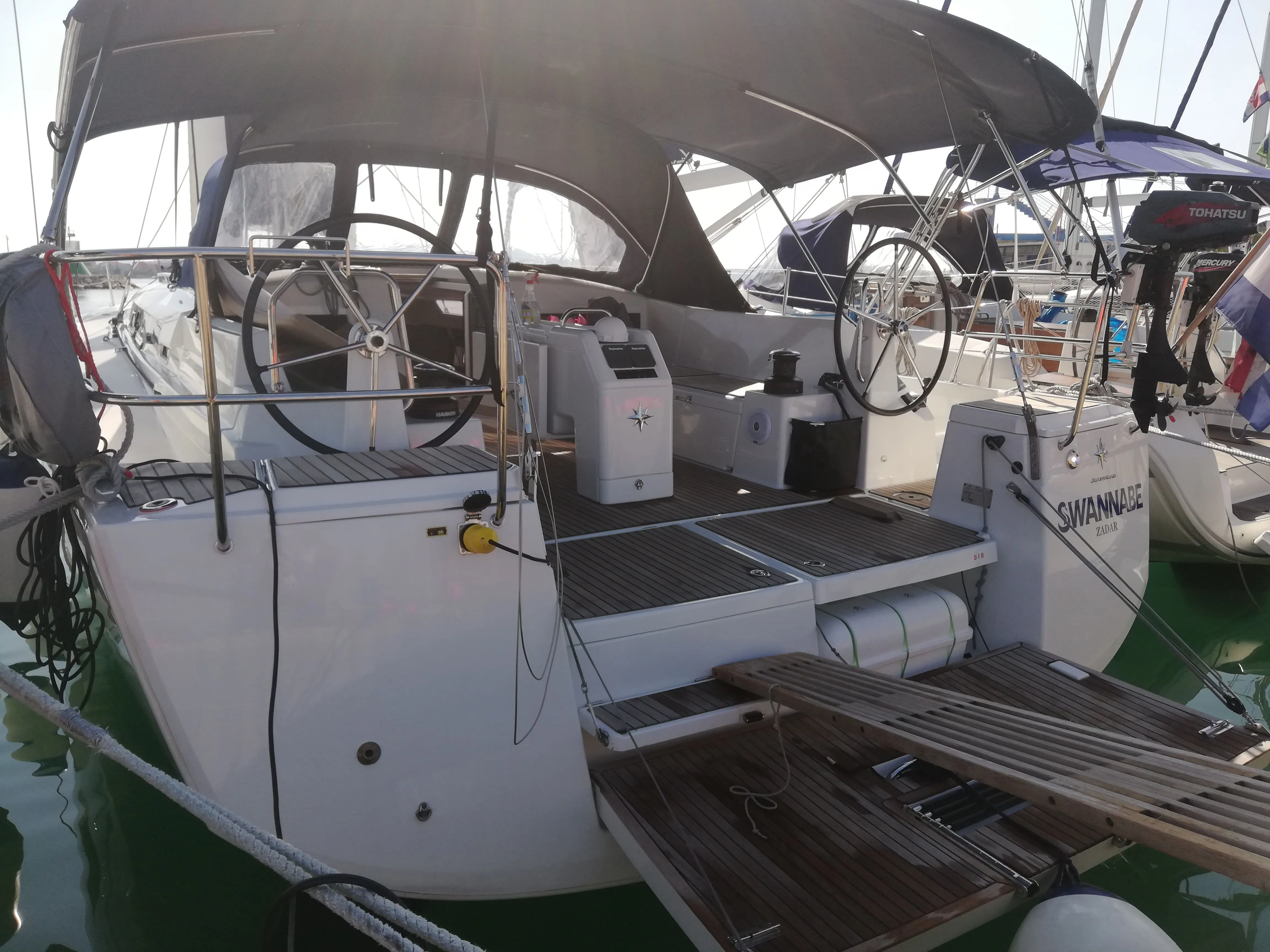 Swannabe Charter Boat - 3