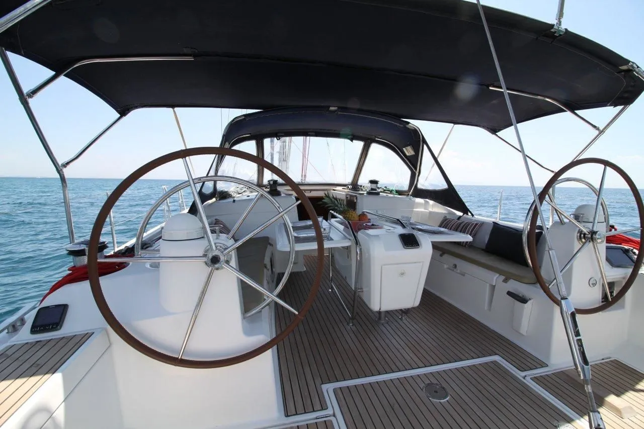 King of Hearts Charter Boat - 5