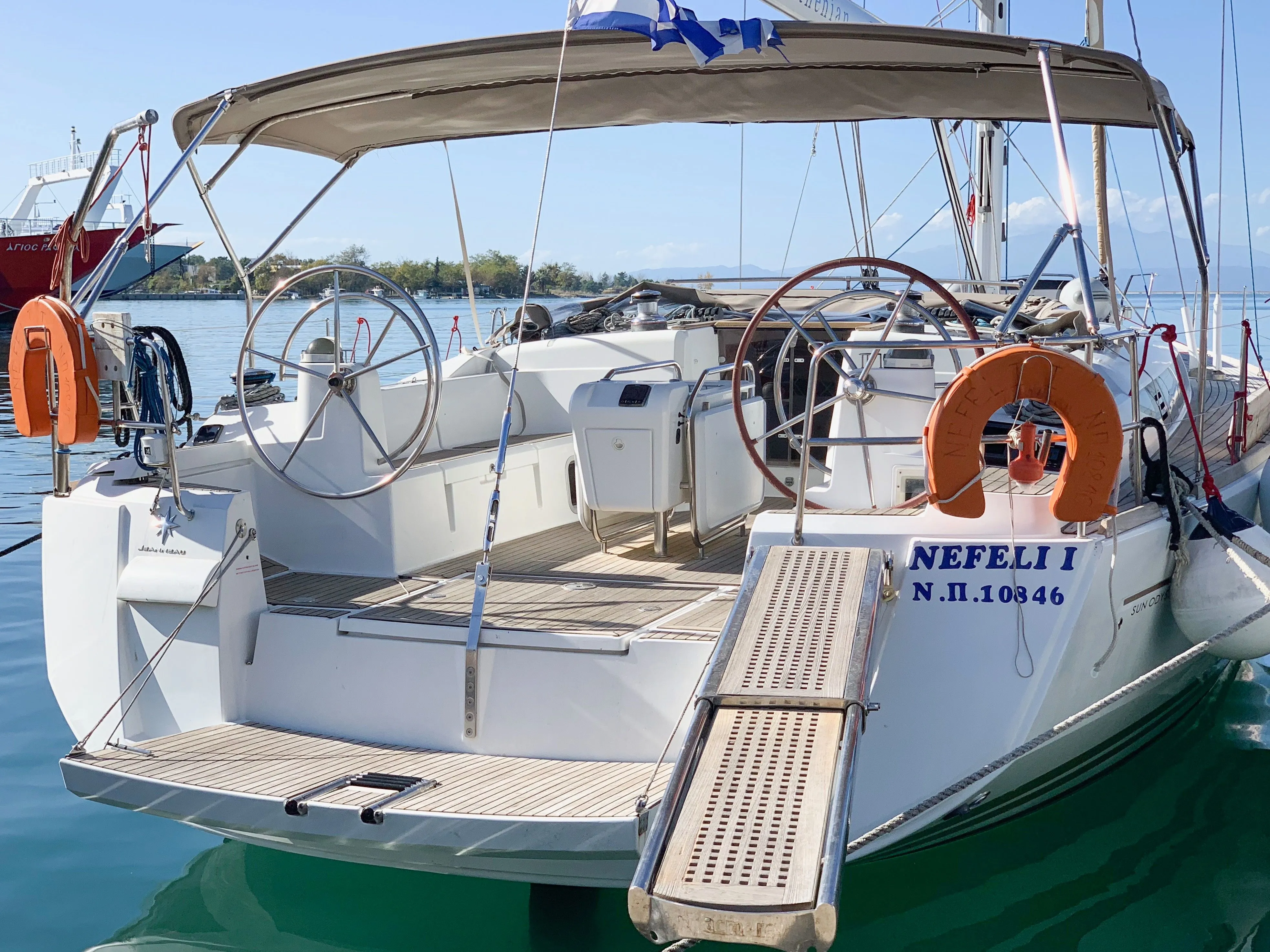 Charter a 15.38m 5 Cabin Sailing Yacht in Parikia