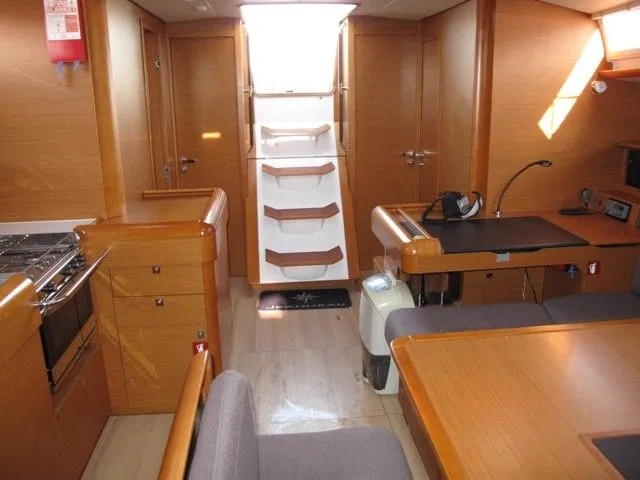 15.38m Nieuwpoort Jeanneau Sun Odyssey 509 Hire