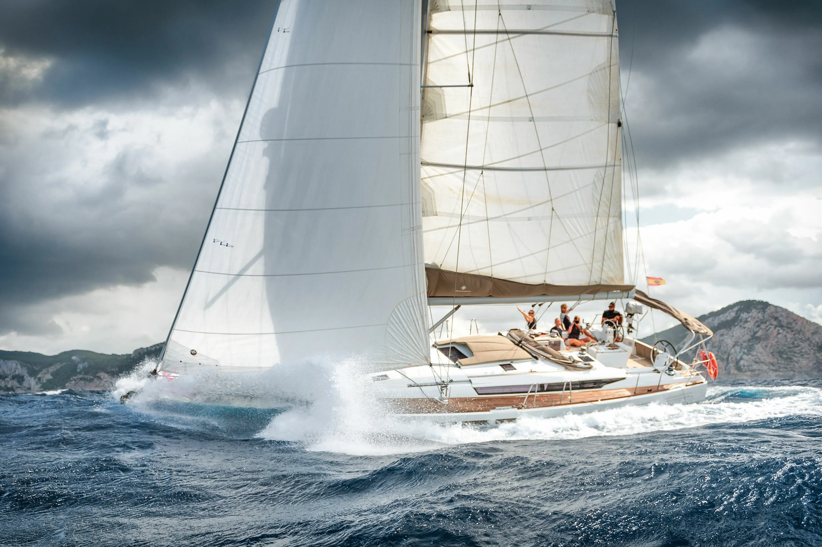 Charter a 15.4m Jeanneau Sun Odyssey 509 in Port d'Andratx