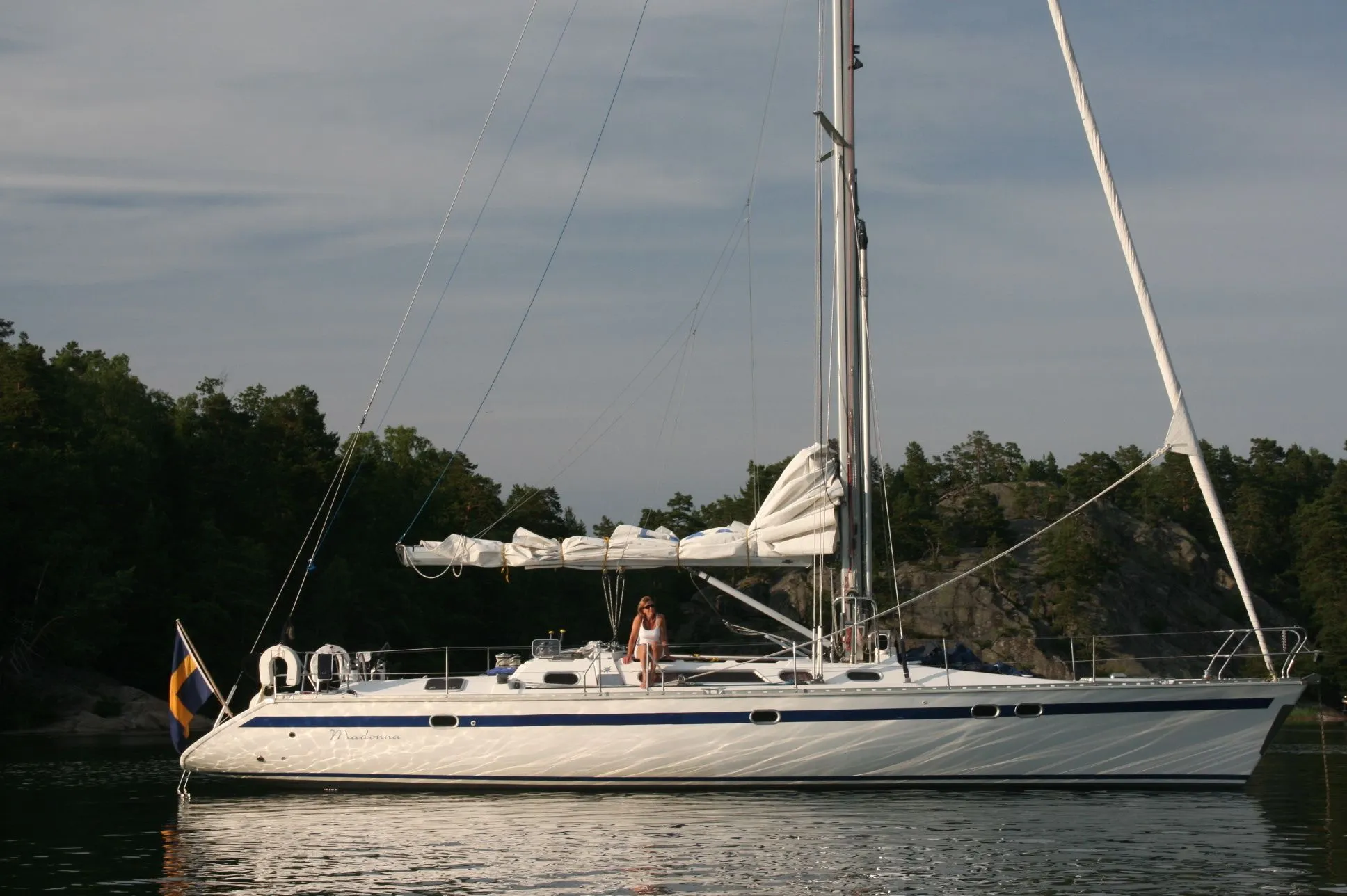 Madonna Charter Boat