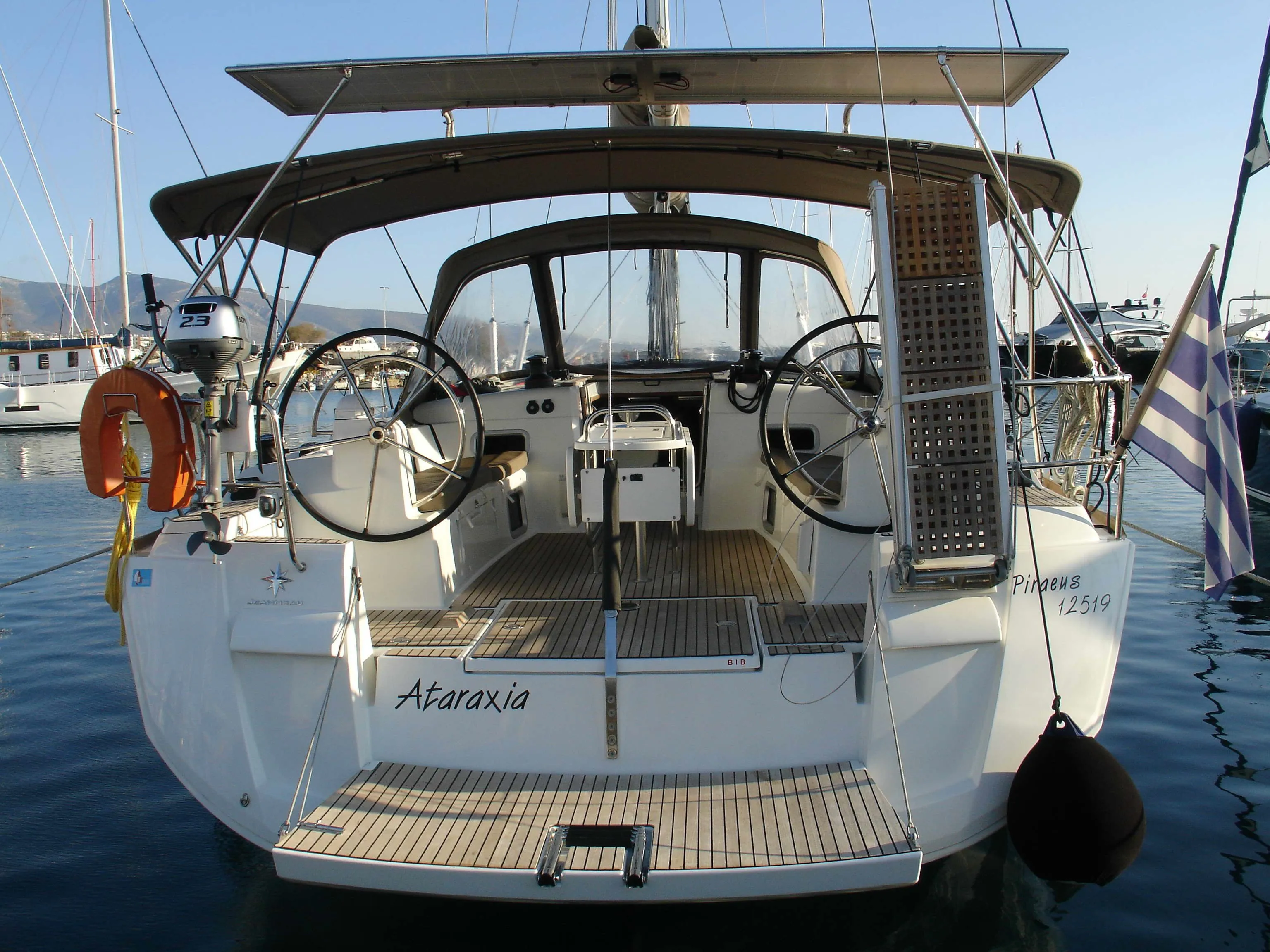 Ataraxia Charterboot - 3