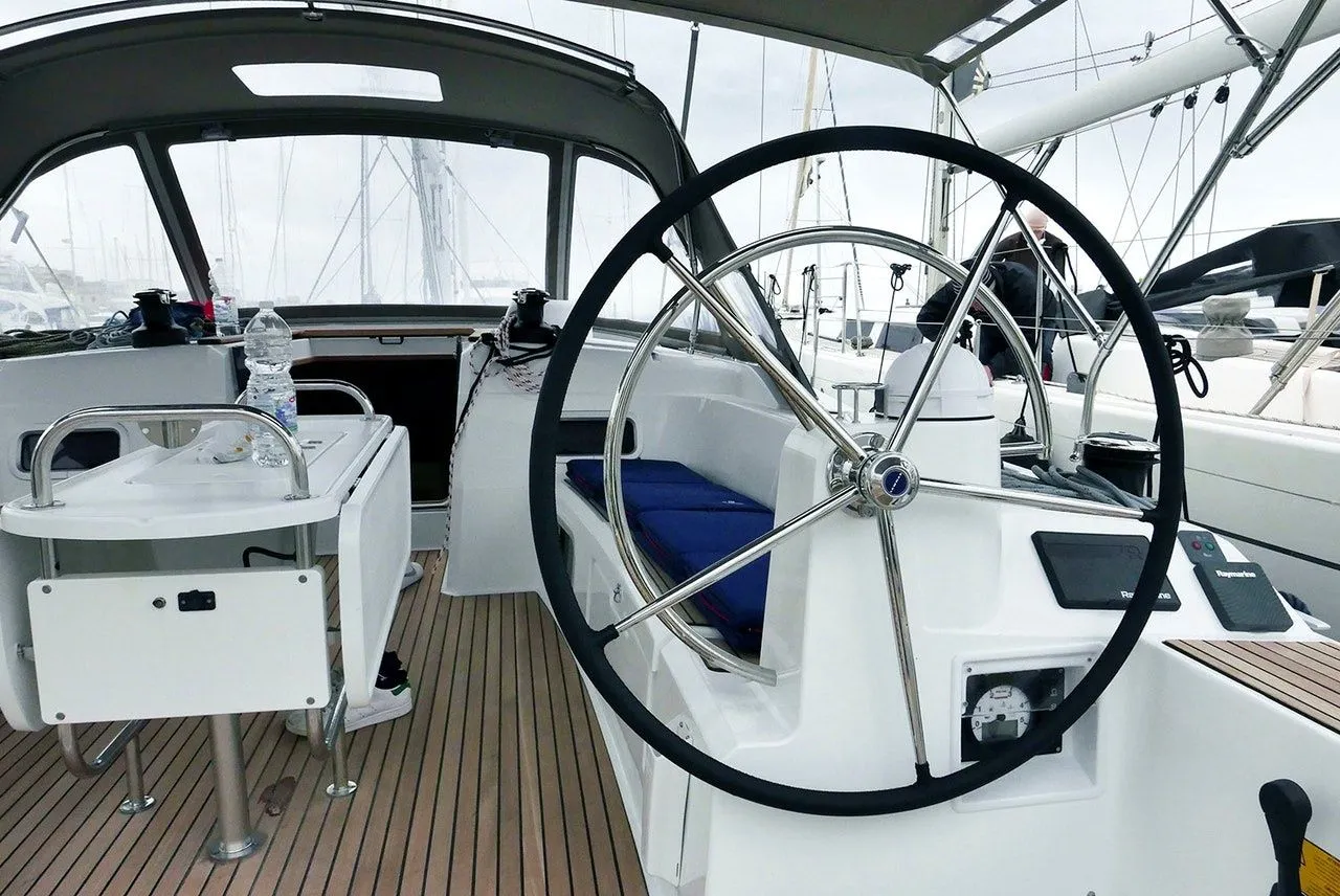 Impavida Charter Boat