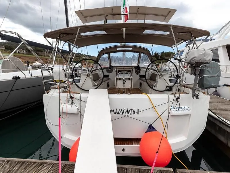 15.75m Leuca Jeanneau Sun Odyssey 519 Hire