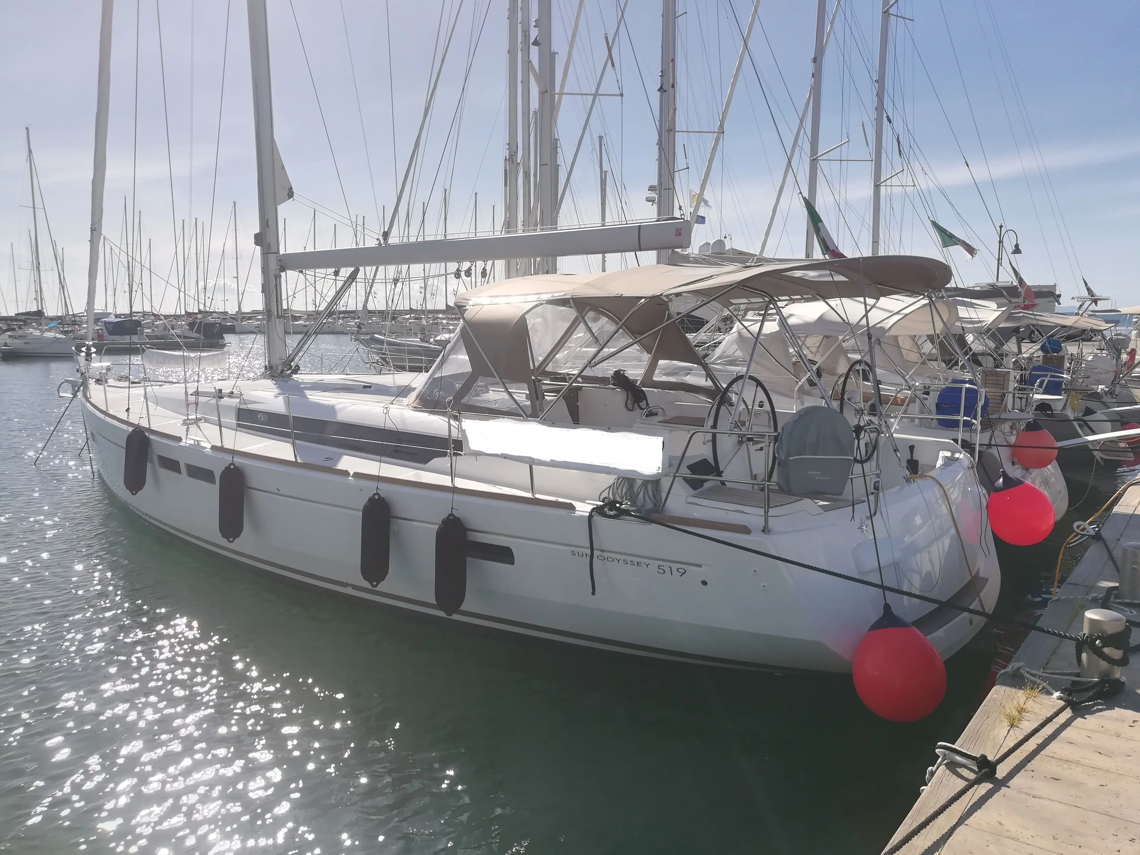 15.75m Leuca Jeanneau Sun Odyssey 519 Hire