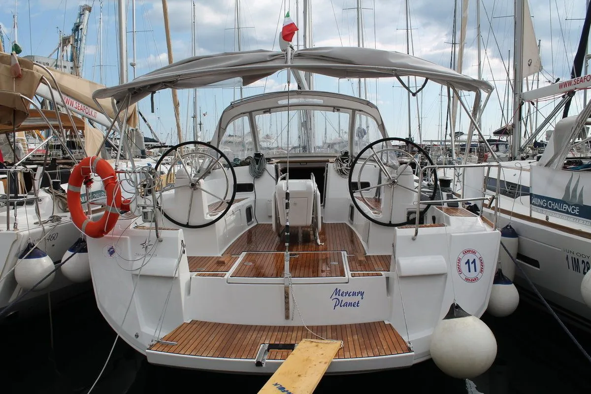 15.75m Marsala Boat Hire