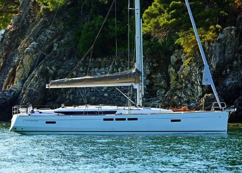 Rent a 15.75m 6 Cabin Sailing Yacht in Parham Town