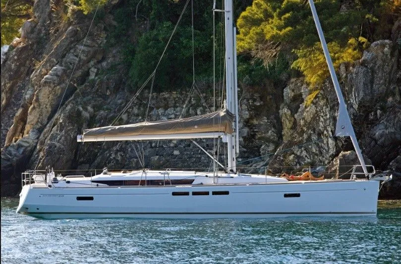 Explore Parikia on a 15.75m Rental Boat