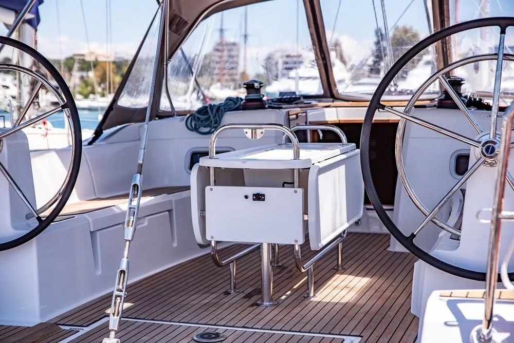 Pinta Charter Boat