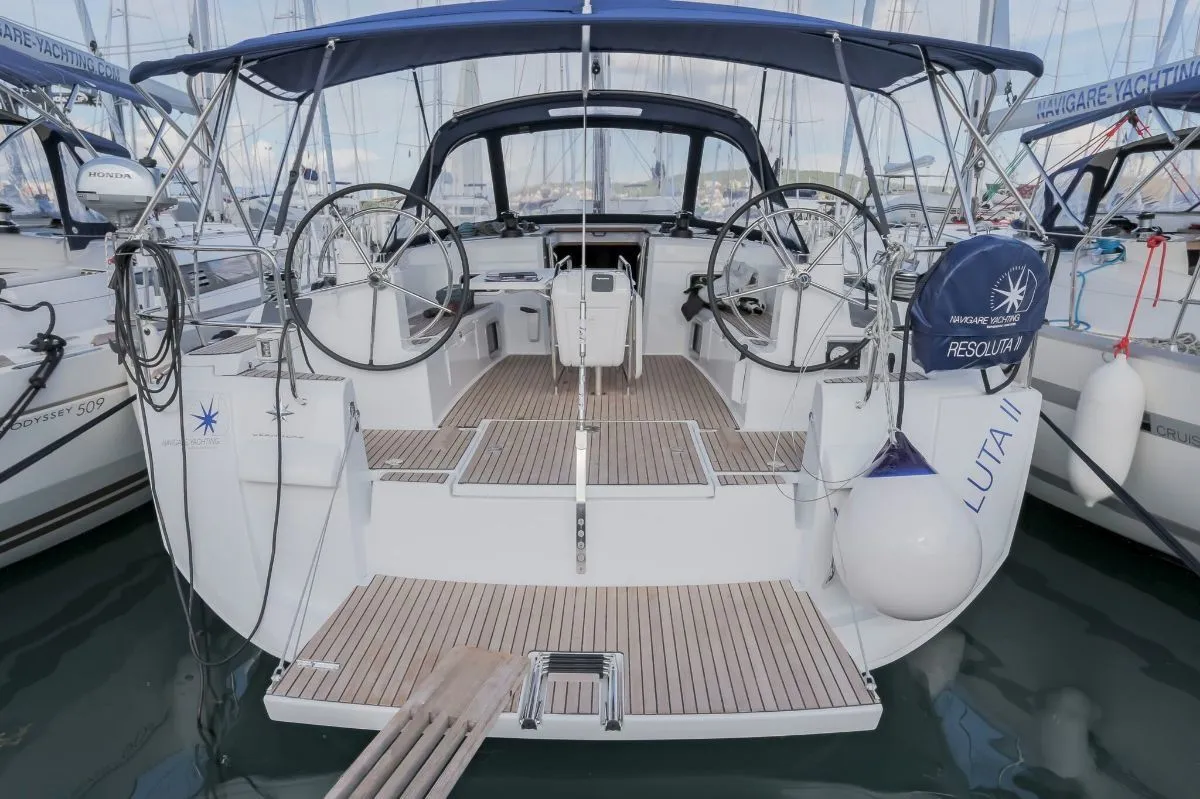 Resoluta 2 Charterboot - 3