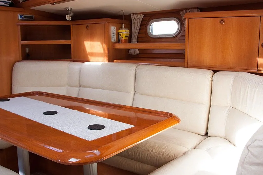 Iolkos Charterboot - 5