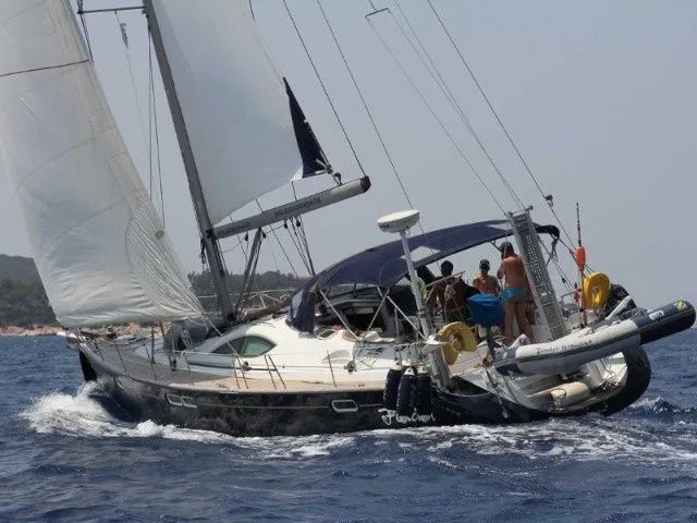 Felicita Charterboot - 3