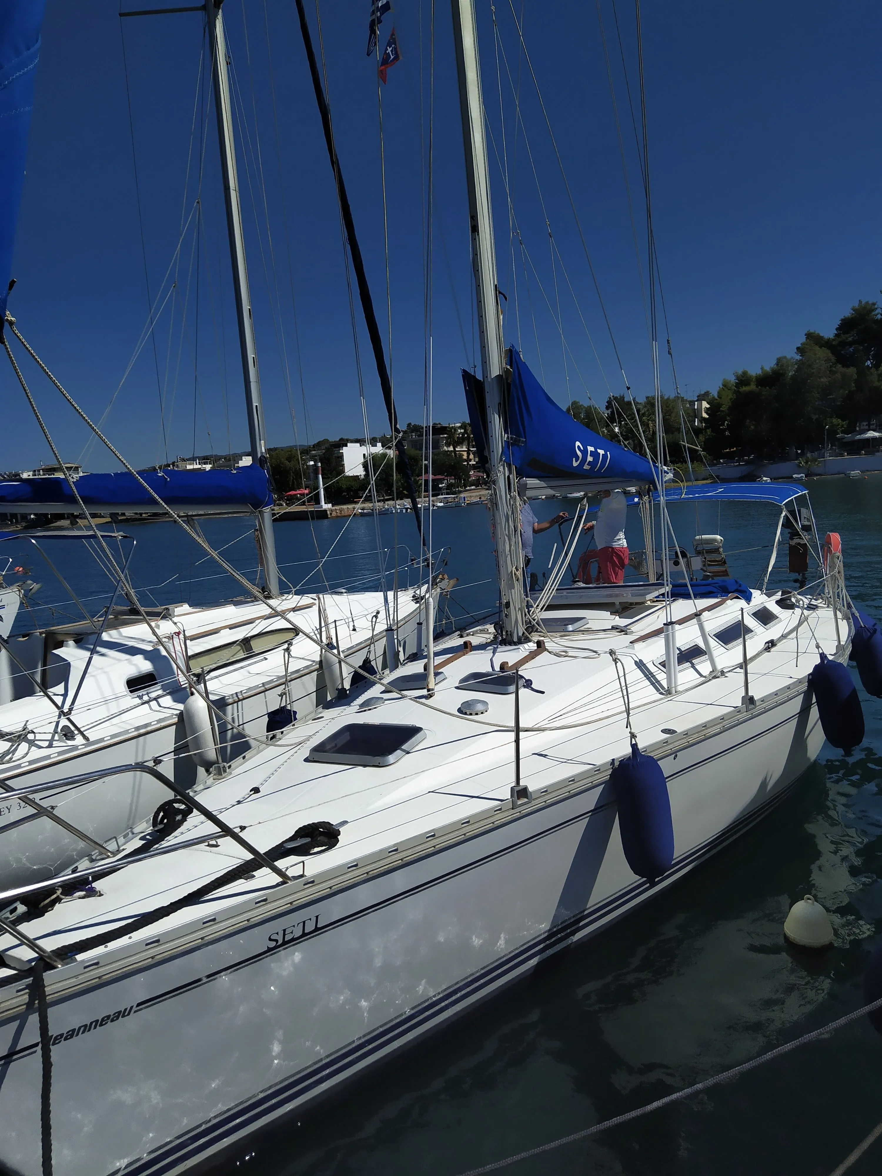 11.2m Piraeus 3 Cabin Sailing Yacht Hire