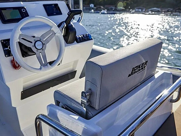 No Name Charter Boat