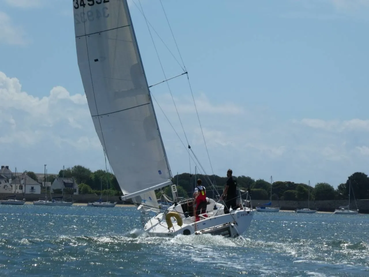Zeta Charter Boat