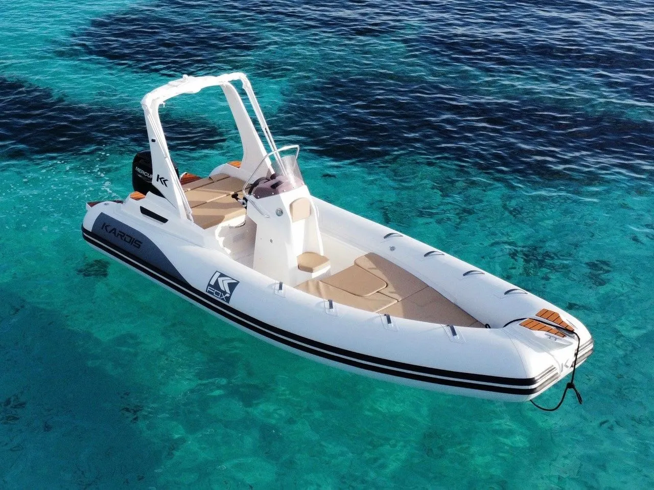 Rent a 6m Motor Boat Kardis Fox in Porto Rotondo