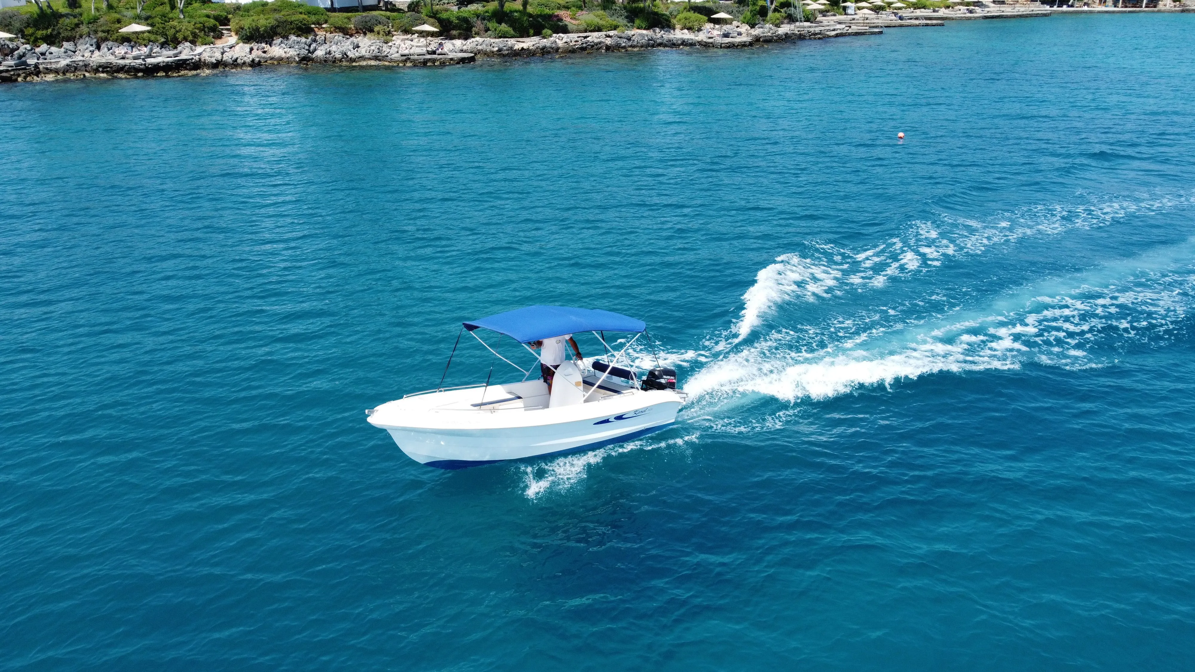 Charter a 4.8m Motor Boat in Agios Nikolaos