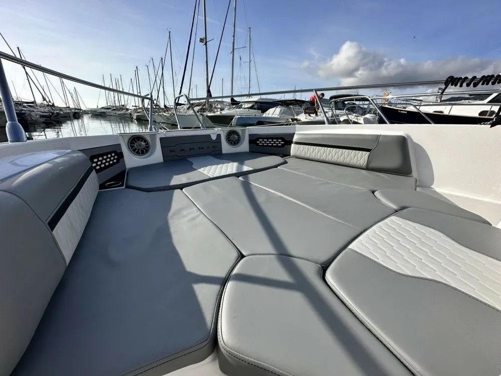 Explore Mandelieu-la-Napoule on a 7.8m Rental Motor Boat