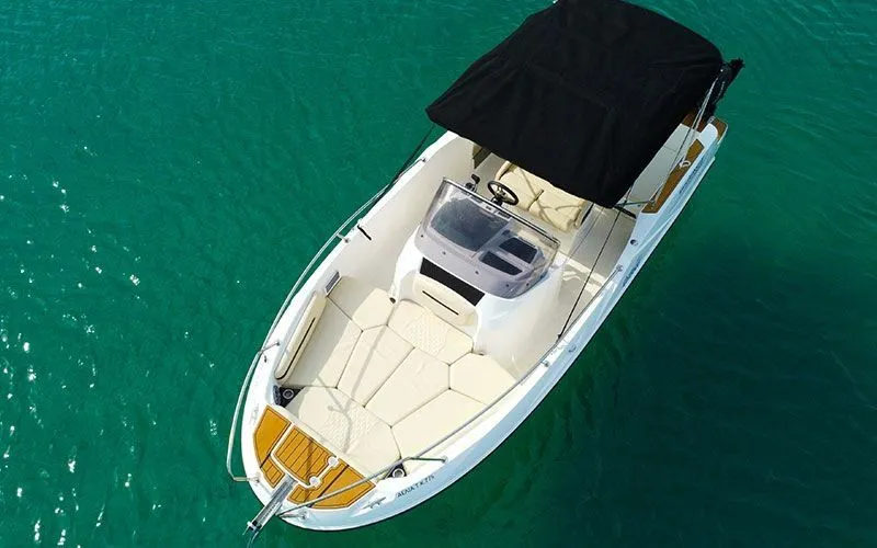 Explore Nea Peramos on a 7.15m Rental Boat