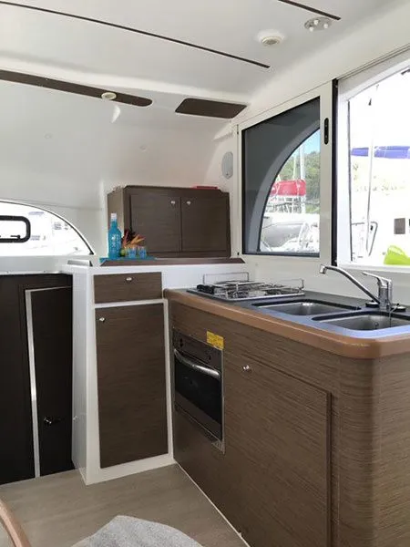 Fakarava Charter Boat