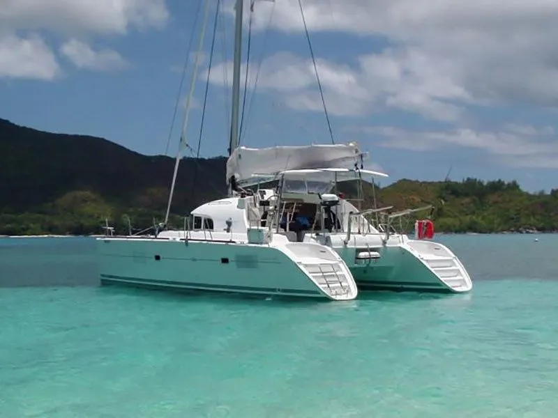 Rent a 11.5m Lagoon 380 Catamaran in Le Marin