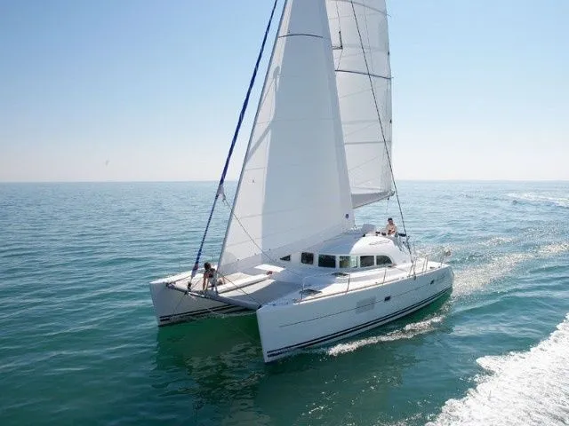 Explore Marsala on a 11m Rental Boat