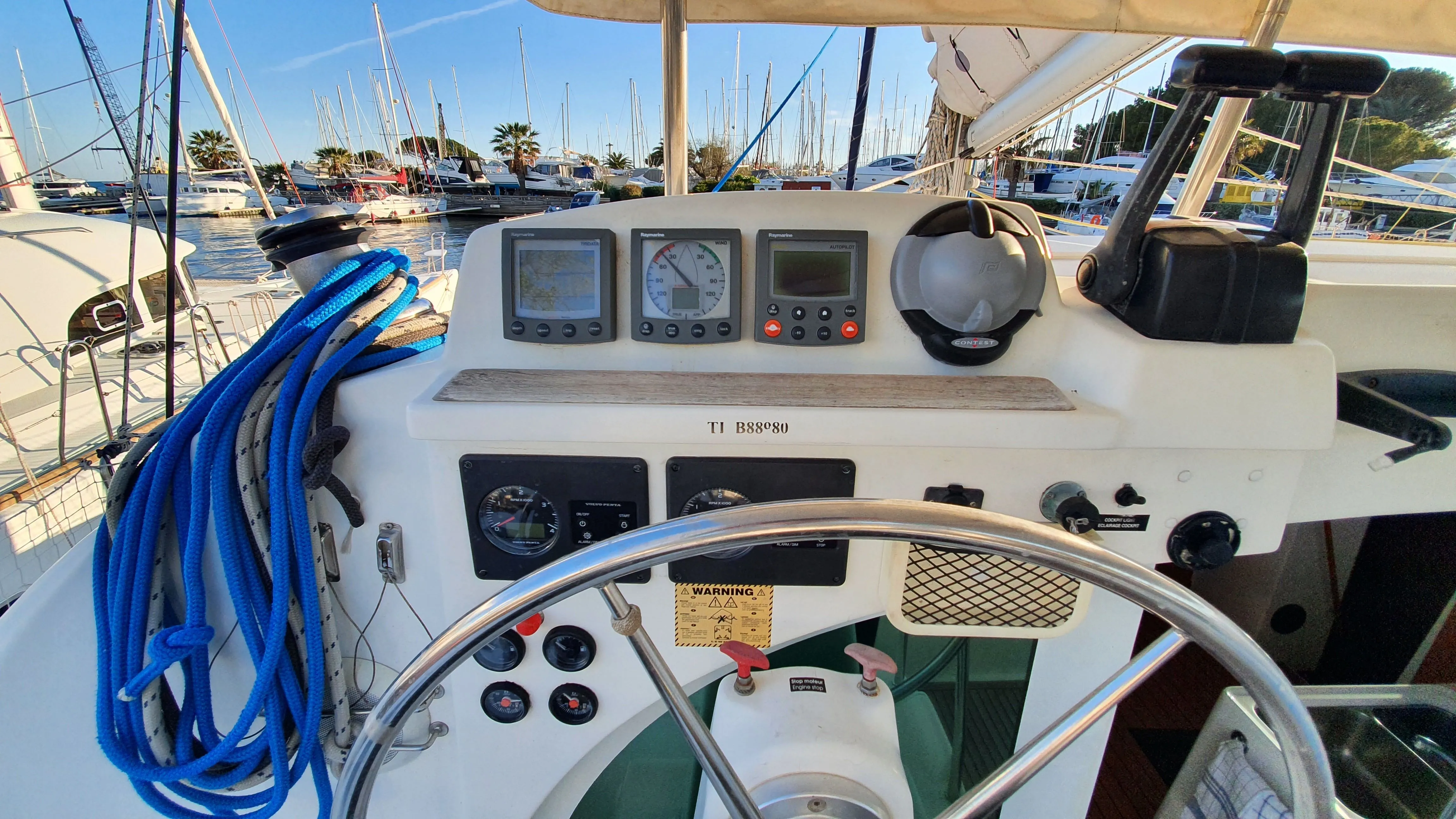 Чартер Manatéa - 3